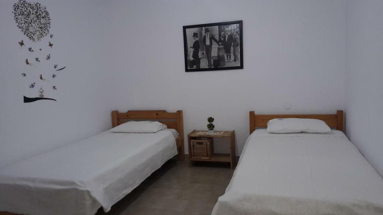 Anastasia' S Guest House Неос Мармарас Екстериор снимка