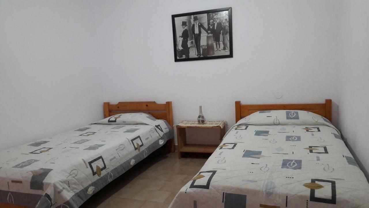 Anastasia' S Guest House Неос Мармарас Екстериор снимка