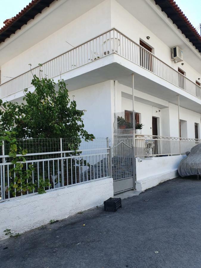 Anastasia' S Guest House Неос Мармарас Екстериор снимка