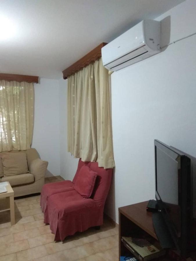Anastasia' S Guest House Неос Мармарас Екстериор снимка